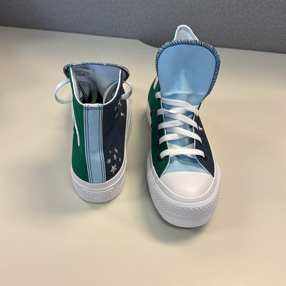 Customized Converse All Stars - Picture 3 of 8